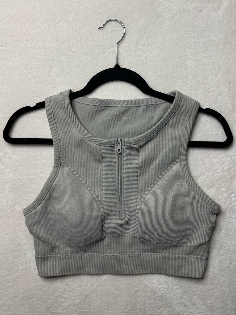OFFLINE Front-Zip High Neck Sports Bra in Light Gray